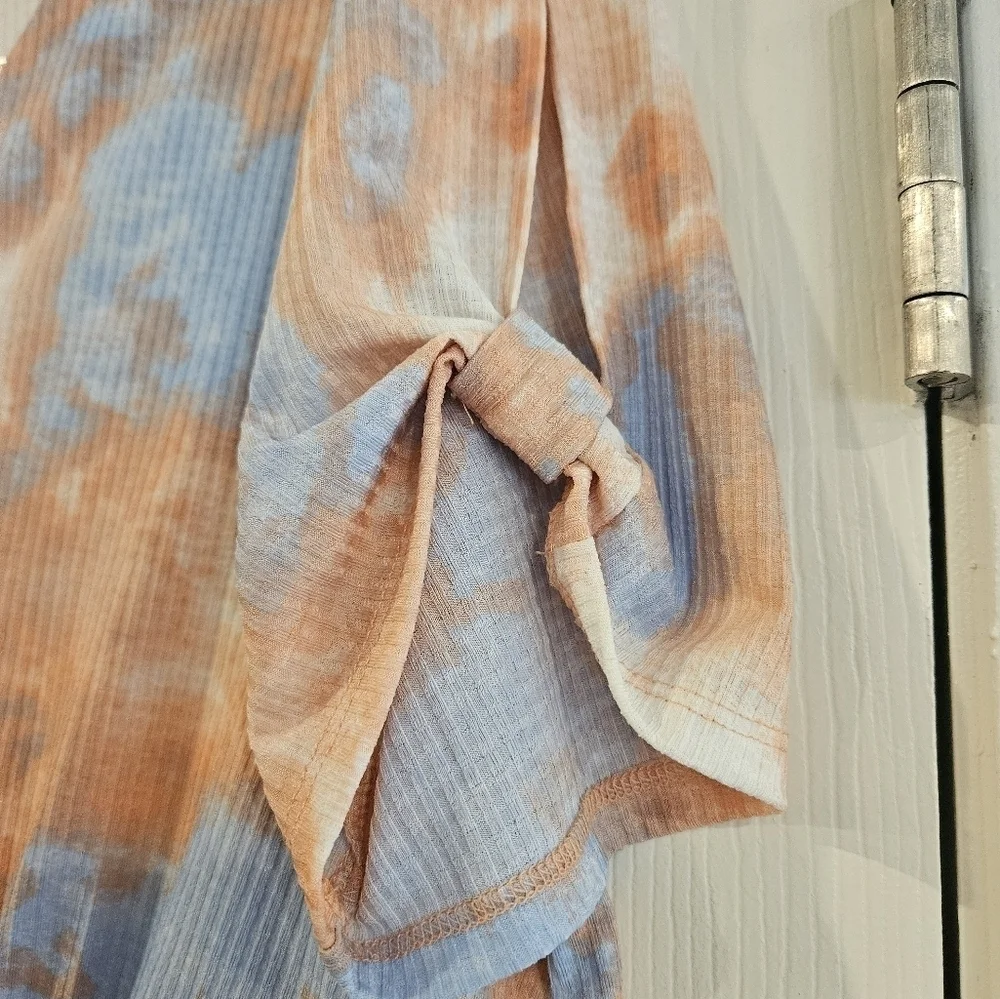Woman's Vneck button-down tye-dye top